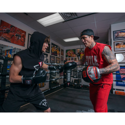 Оригинальные Лапы TITLE Boxing Valiant Punch Mitts - Black