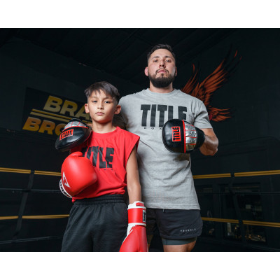 Оригинальные Лапы TITLE Boxing Valiant Micro Mitts - Black/Red