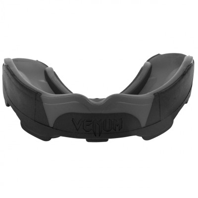 Оригинальная Капа Venum Predator Mouthguard - Black/Black