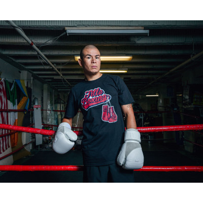 Оригинальная Футболка TITLE Boxing Classic Script Performance Tee - Black/Red